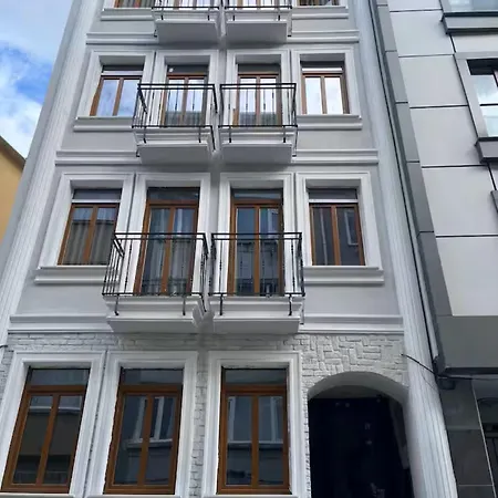 Arach * Istambul